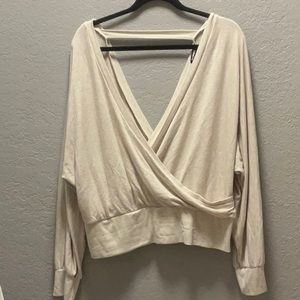 Express light sweater top with back opening size XL-0144